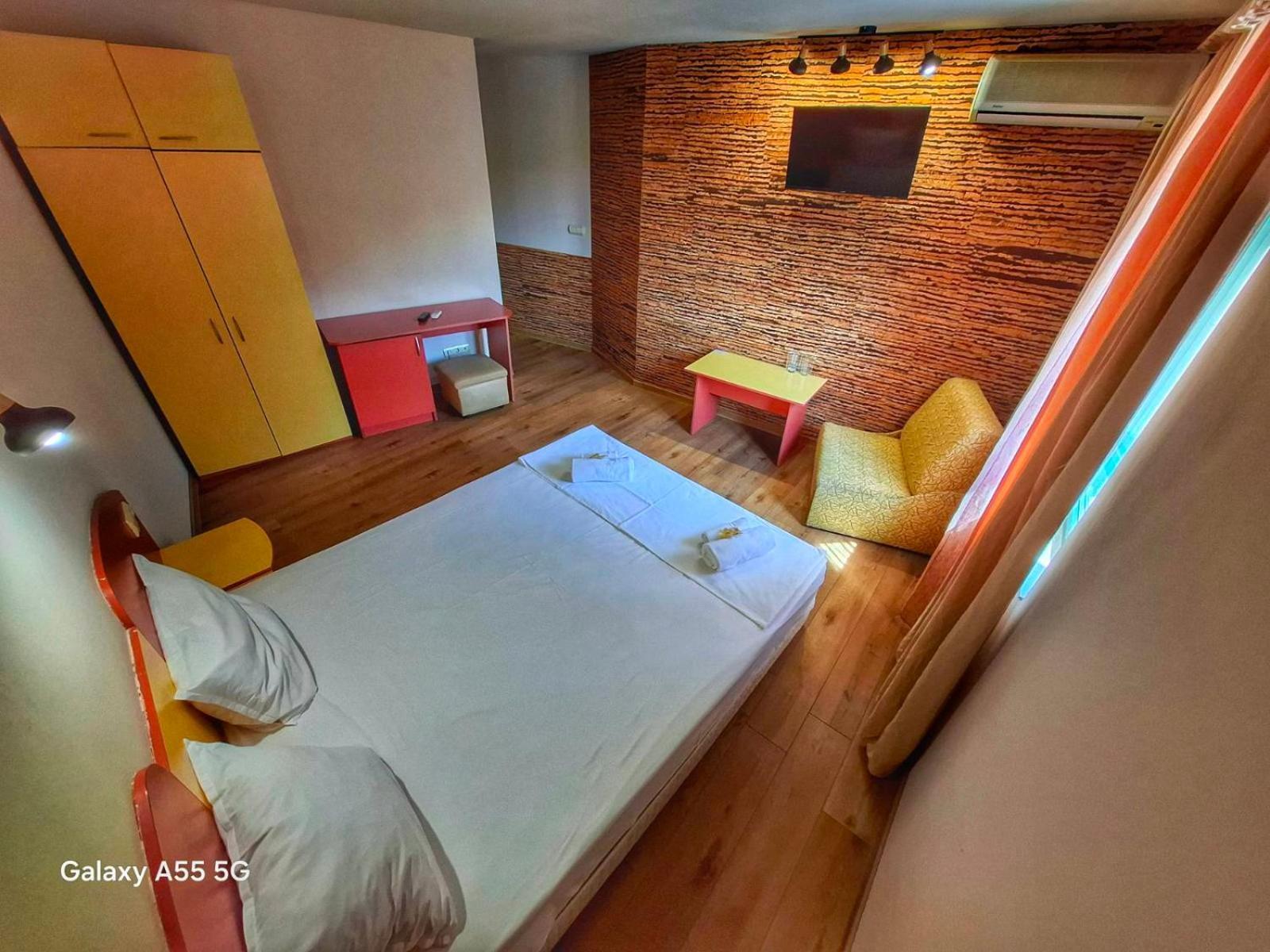 Korona Hotel Blagoevgrad Luaran gambar